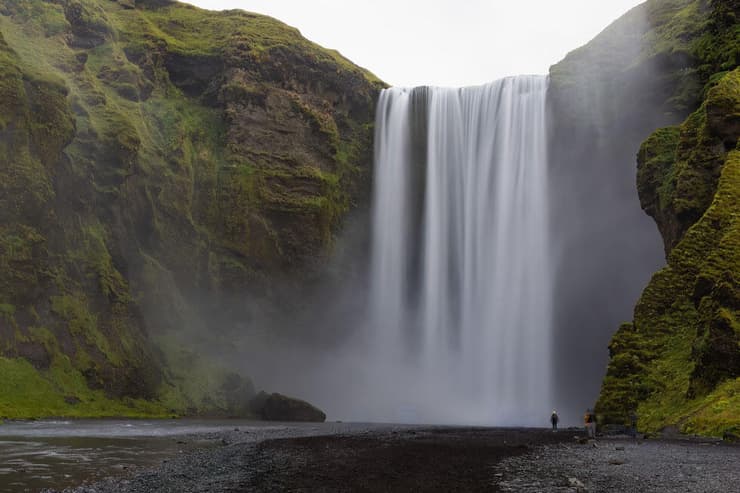 מפל באיסלנד (צילום: יעקב שובל) מפל באיסלנד