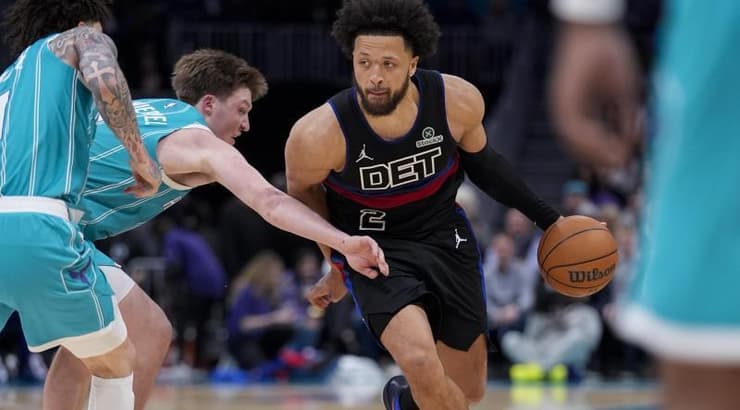 קייד קנינגהאם בפעולה