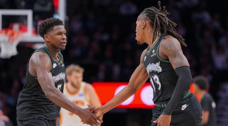 שחקני מינסוטה מאושרים