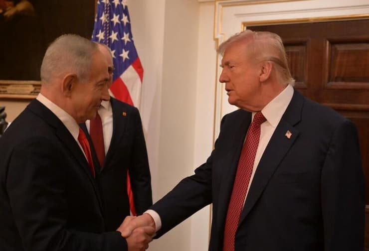 ראש הממשלה בנימין נתניהו נפגש עם נשיא ארה"ב דונלד טראמפ בבית הלבן