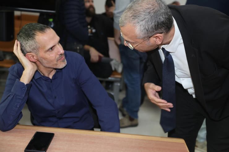 עורכי הדין בביתי המשפט בראשון לציון במשפט של צחי ברוומן