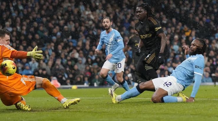 אנטוניו סמניו מכניע את ברנד לנו