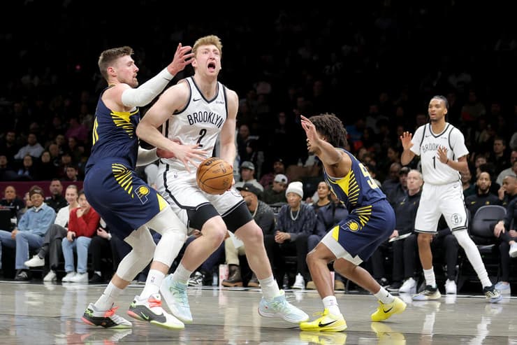 שחקן ברוקלין נטס דני וולף