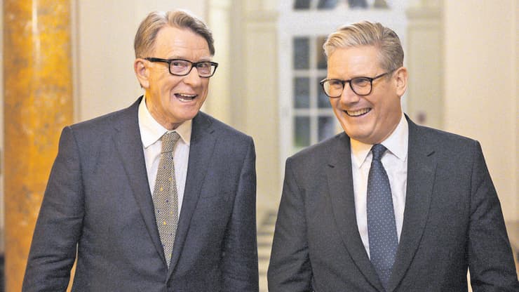 קיר סטארמר (מימין) ופיטר מנדלסון