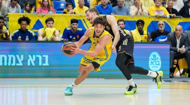 ג'ון דיברתולומאו חודר