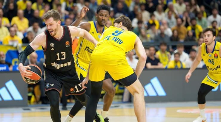 אנדראס אובסט