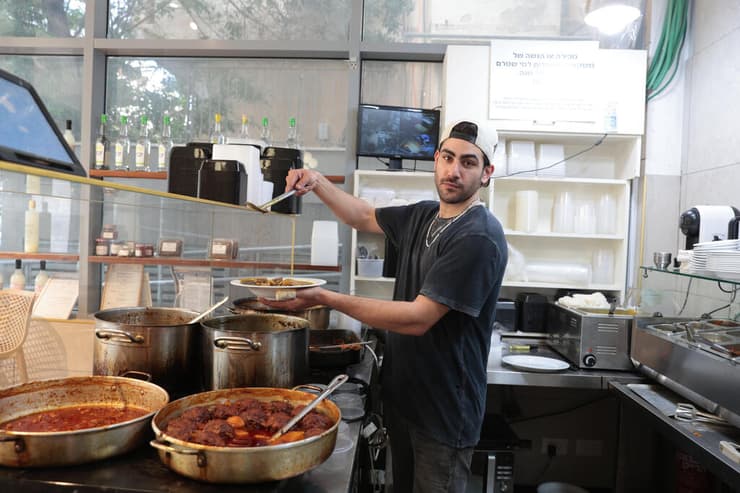 מסעדת אשת חיל בגבעתיים