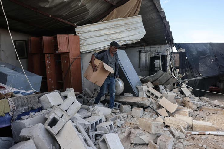 ההרס בעין א-דיוכ באזור יריחו, לאחר שמתנחלים תקפו את התושבים במקום