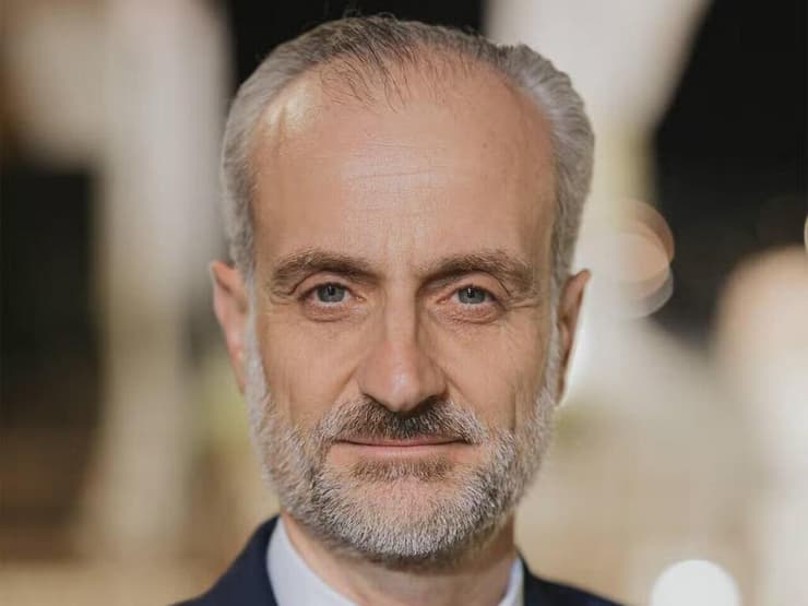 ד''ר עמנואל נבון