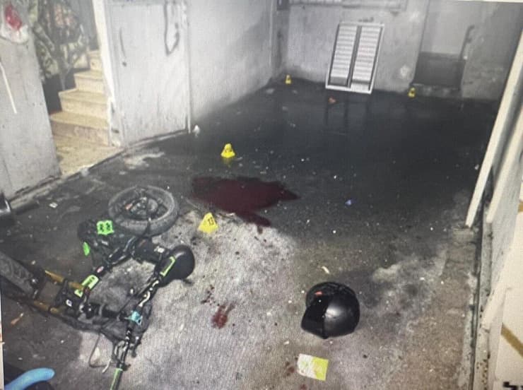 זירת הרצח של הנער בן ה-15 והנשקים שמהם בוצע הרצח