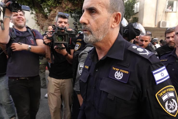 "סיטואציה מורכבת". מפכ"ל המשטרה רנ"צ דני לוי (צילום: שאול גולן ) מפכ"ל המשטרה דני לוי בהפגנה בבני ברק