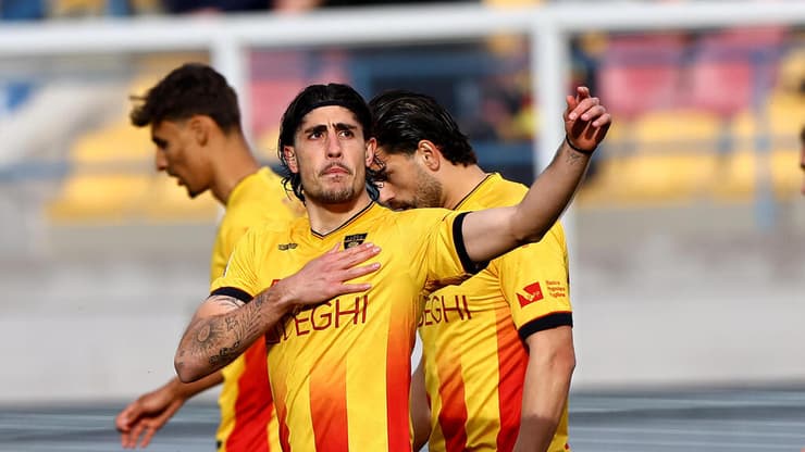 עומרי גאנדלמן 