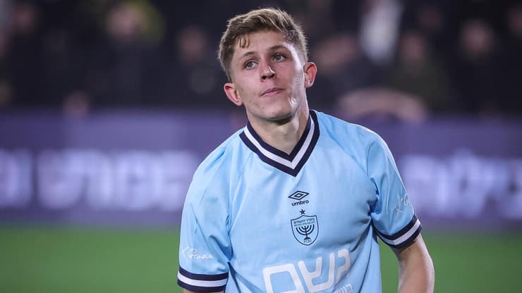 ייעדר כ-6-8 שבועות. יונה (צילום: עוז מועלם) שחקן בית"ר ירושלים עדי יונה