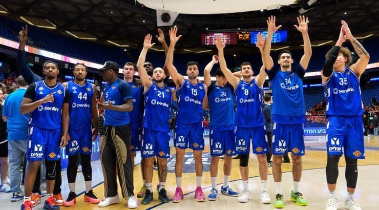 בני הרצליה חוגגים