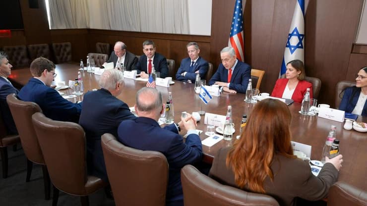 פגישת גרהאם ונתניהו. "אין חילוקי דעות לגבי איראן" (צילום: מעיין טואף/ לע"מ) ראש הממשלה בנימין נתניהו נפגש היום (ב׳) בלשכתו בירושלים עם הסנאטור האמריקני לינדזי גרהאם