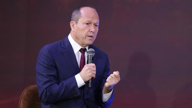 ניר ברקת בועידת ההייטק הביטחוני של ynet ו-"ידיעות אחרונות" בשיתוף לשכת המהנדסים (צילום: אביגיל עוזי) ועידת ההייטק הביטחוני של ynet ו-"ידיעות אחרונות" בשיתוף לשכת המהנדסים