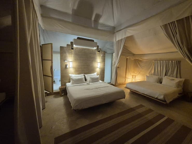 אוהל משפחתי