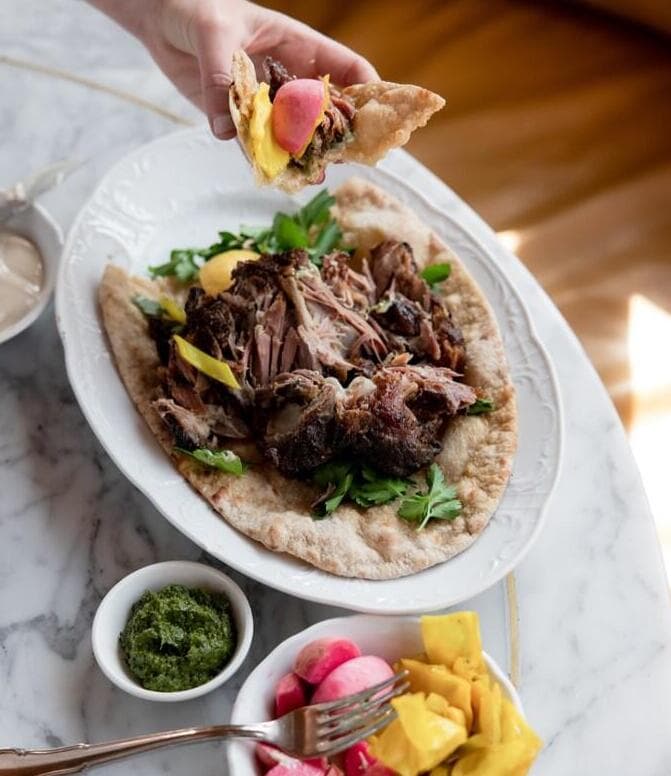 השווארמה של מסעדת בבל בלוס אנג'לס