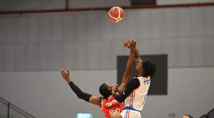 המשחק יצא לדרך