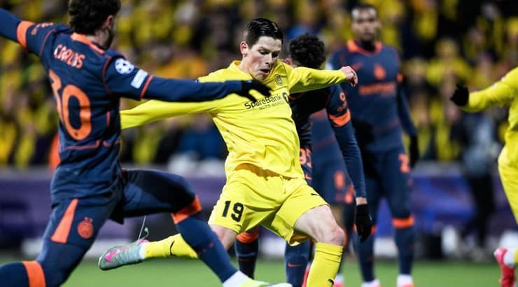 סונדרה פט כובש