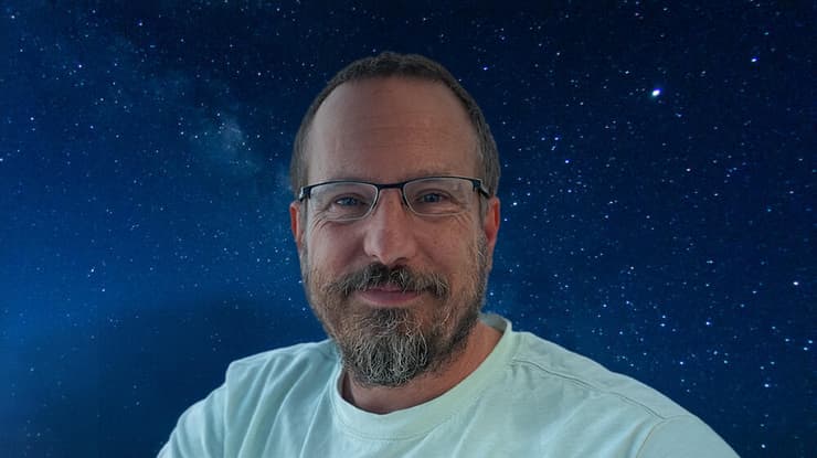 לעזור לסטרט-אפים בתחום החלל לצלוח את "עמק המוות" ולהגיע לגיוס כספים משמעותי. רז יצחקי