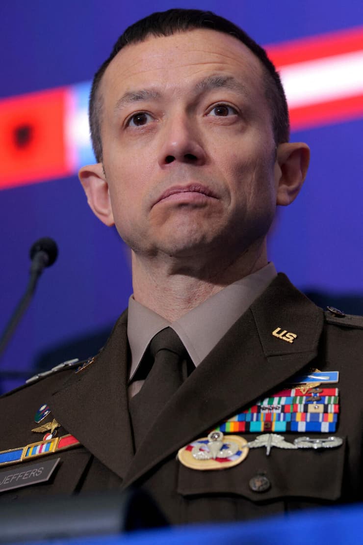 הגנרל האמריקני ג'ספר ג'פרס