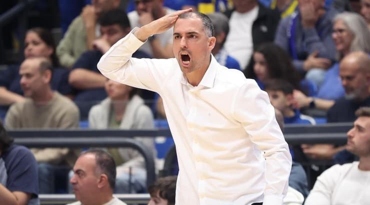 יהוא אורלנד מתוסכל