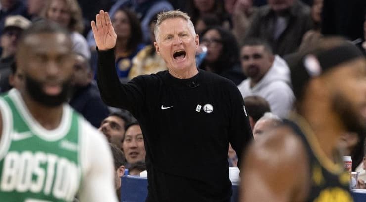 סטיב קר לא מרוצה