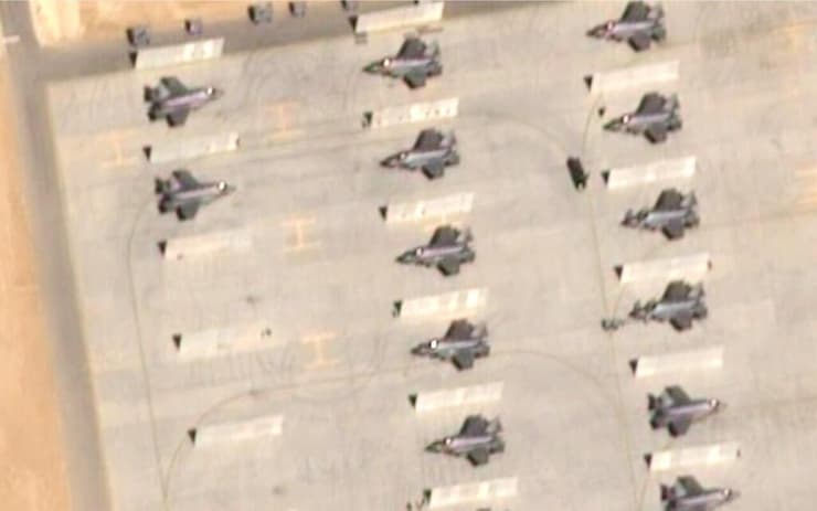 מטוסי קרב ב בסיס האמריקני מואפק א-סלטי ב ירדן כחלק מהכנות ל מלחמה מול איראן צילום לוויין 20 בפברואר