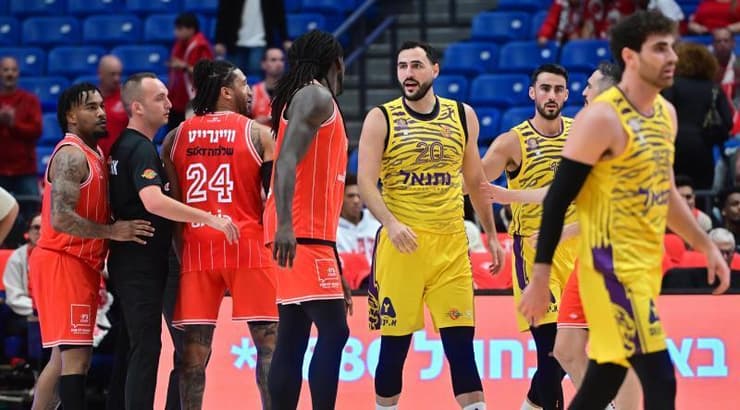 הרוחות התלהטו בין שתי הקבוצות