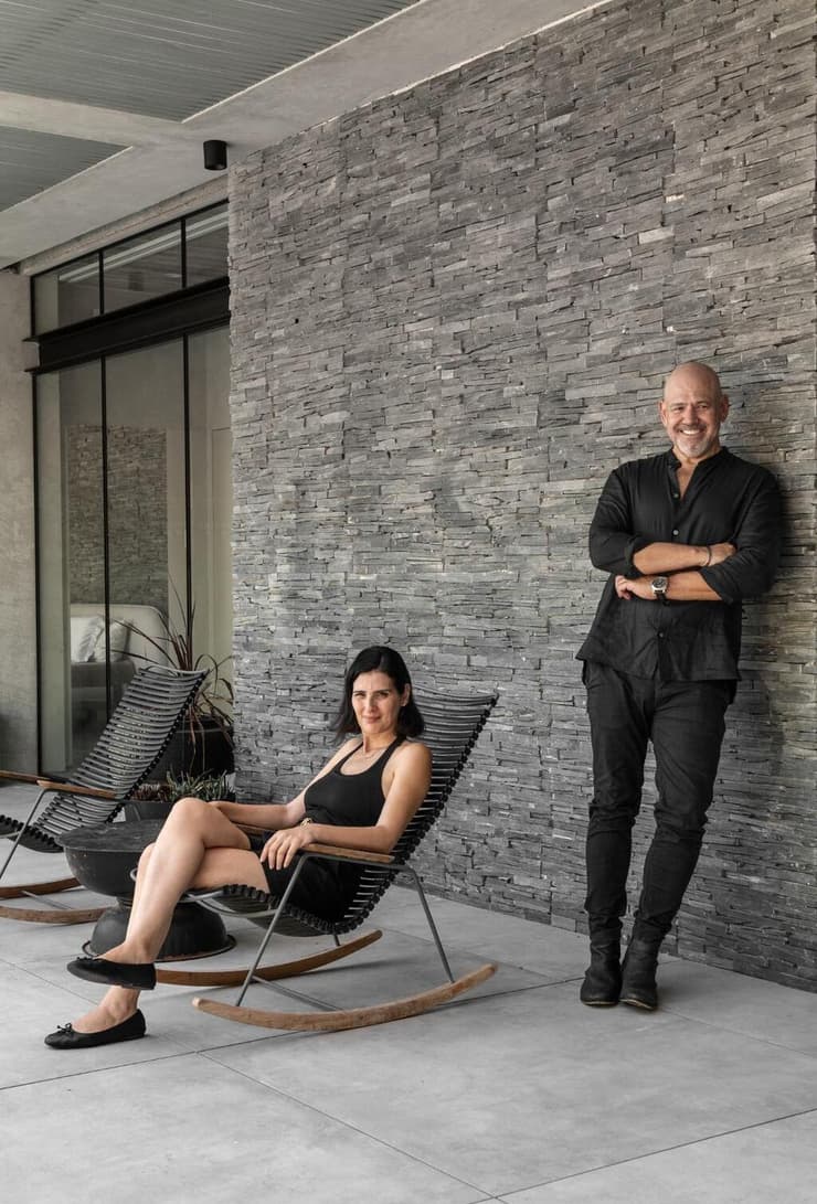 דני והילה ישראלביץ'. בני הזוג החדשים לא מקנאים בקשר שלהם ומקבלים אותו (צילום: עודד סמדר) דני והילה ישראלביץ