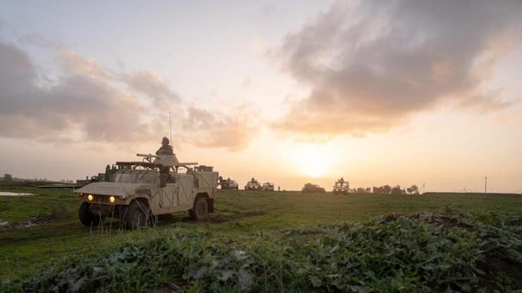 אימוני כוחות היבשה בגולן - חטיבה 5 