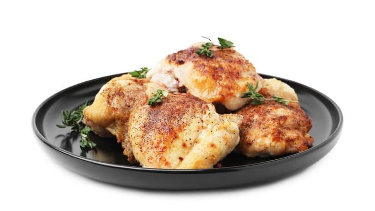 העוף הפך לפריט יוקרה (צילום: New Africa, shutterstock) עוף