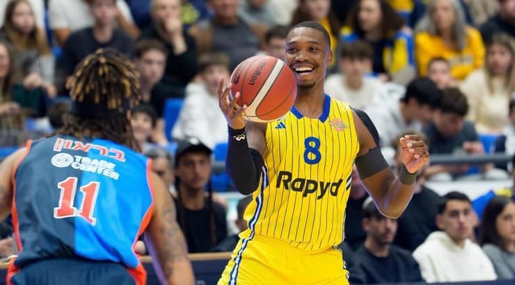 לוני ווקר עם הכדור, פתח נהדר (רועי כפיר) לוני ווקר עם הכדור, פתח נהדר