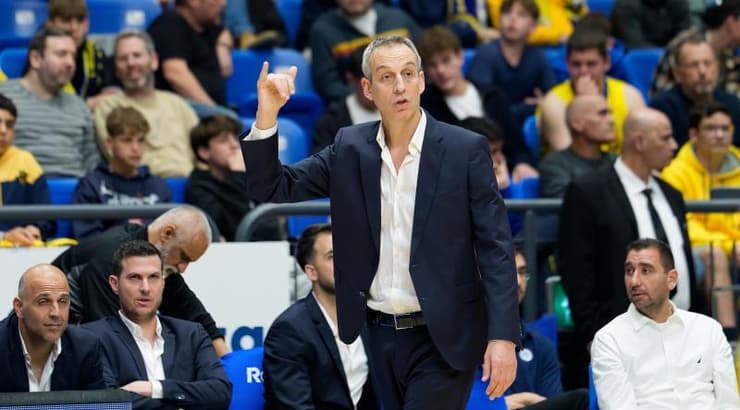 עודד קטש (רועי כפיר) עודד קטש