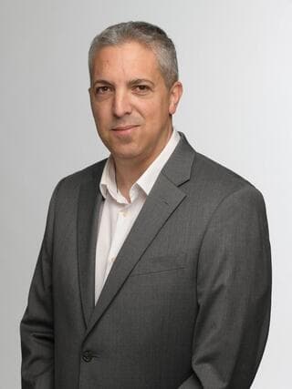 עו"ד אביתר קרמר 