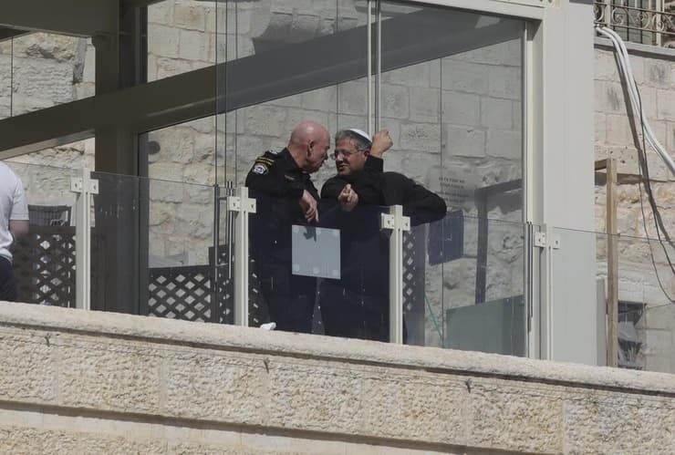 בן גביר ואבשלום פלד בכותל