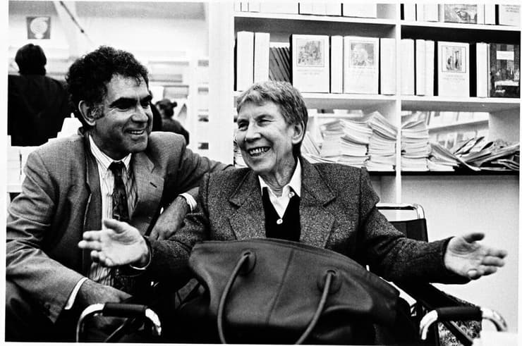 נטליה גינצבורג ובנה, קרלו גינצבורג (צילום: אלבום משפחתי) נטליה גינצבורג ובנה, קרלו גינצבורג