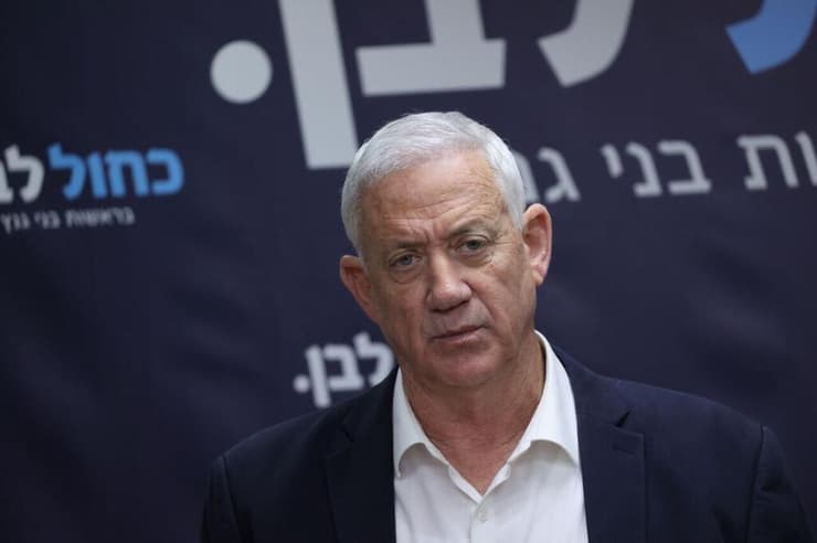 בני גנץ
