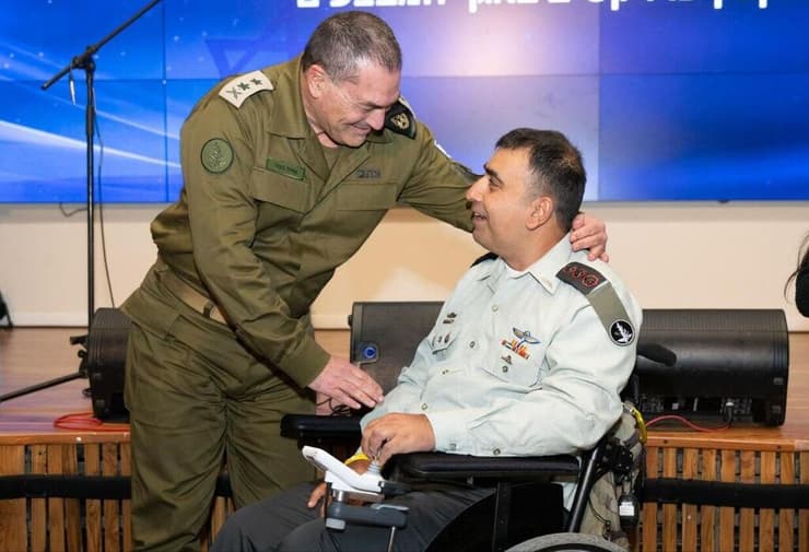 טקס מינויים ודרגות בראשות הרמטכ"ל אייל זמיר