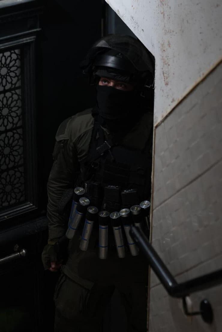 סוכנים סמויים הפלילו עשרות חשודים שסחרו והחזיקו באמל"ח בלתי- חוקי