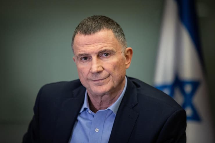 יולי אדלשטיין (צילום: אלכס קולומויסקי) יולי אדלשטיין