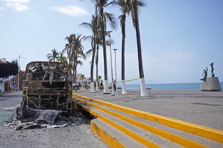 פוארטו ואיארטה מקסיקו מהומות אחרי חיסול אל מנצ'ו ראש קרטל הסמים חליסקו  