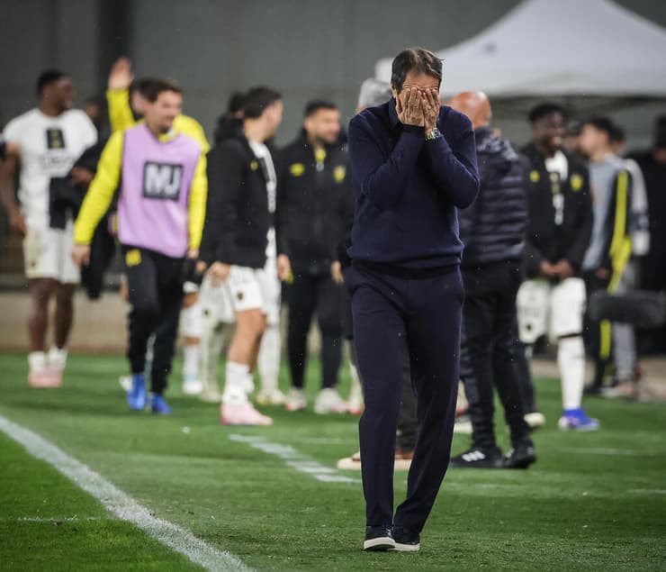 מאמן מכבי נתניה רוני לוי