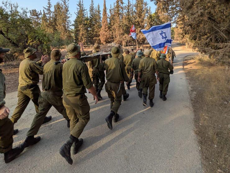 חיילים באימון (למצולמים אין קשר לכתבה)