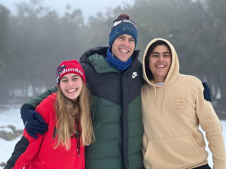 שי עם הילדים שיר וגיל (צילום: באדיבות המשפחה) שי גלבגיסר נפטר מדום לב, איבריו נתרמו