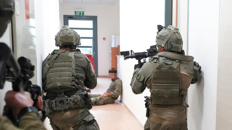 תרגיל של יחידת פרא (לוט"ר גולן) במושב נטור