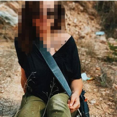 תמונות של החיילת המשוחררת שפורסמו בטורקיה (צילום: מתוך הרשתות לפי סעיף 27 א') קמפיין ציבורי ומשפטי נגד חיילת צה"ל ממוצא טורקי