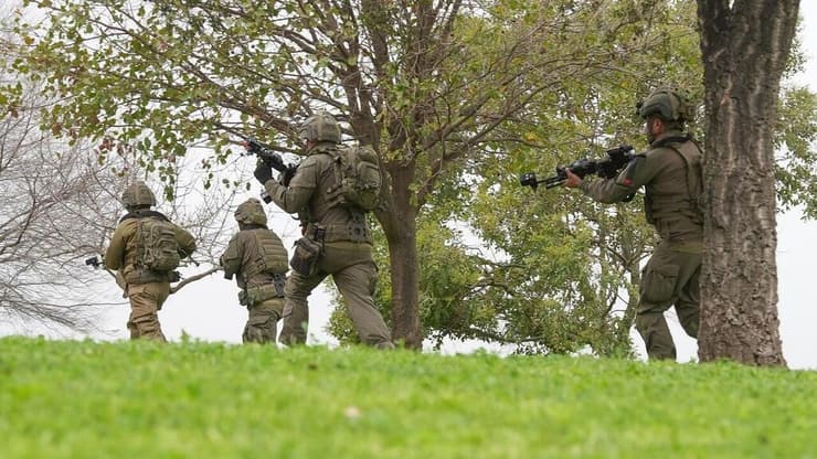 תרגיל של יחידת פרא (לוט"ר גולן) במושב נטור