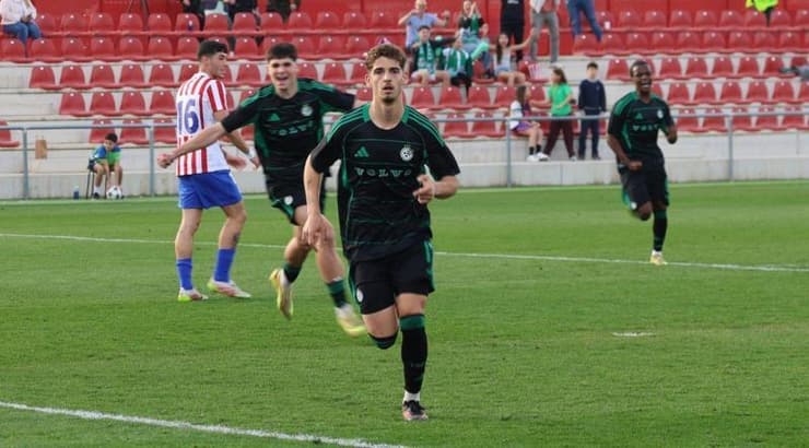 ינון פיינגזיכט לאחר השער (האתר הרשמי של מכבי חיפה) ינון פיינגזיכט לאחר השער